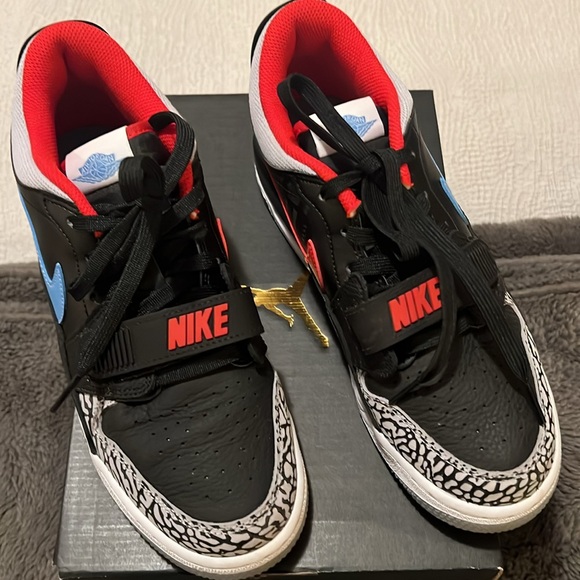 NIKE Jordan Mens Legacy 312 low - Picture 6 of 9